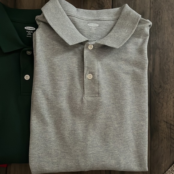 New Lot of Three Long Sleeved Solid Polo Style Shirts Red, Green, Grey Size XL. - Picture 3 of 6